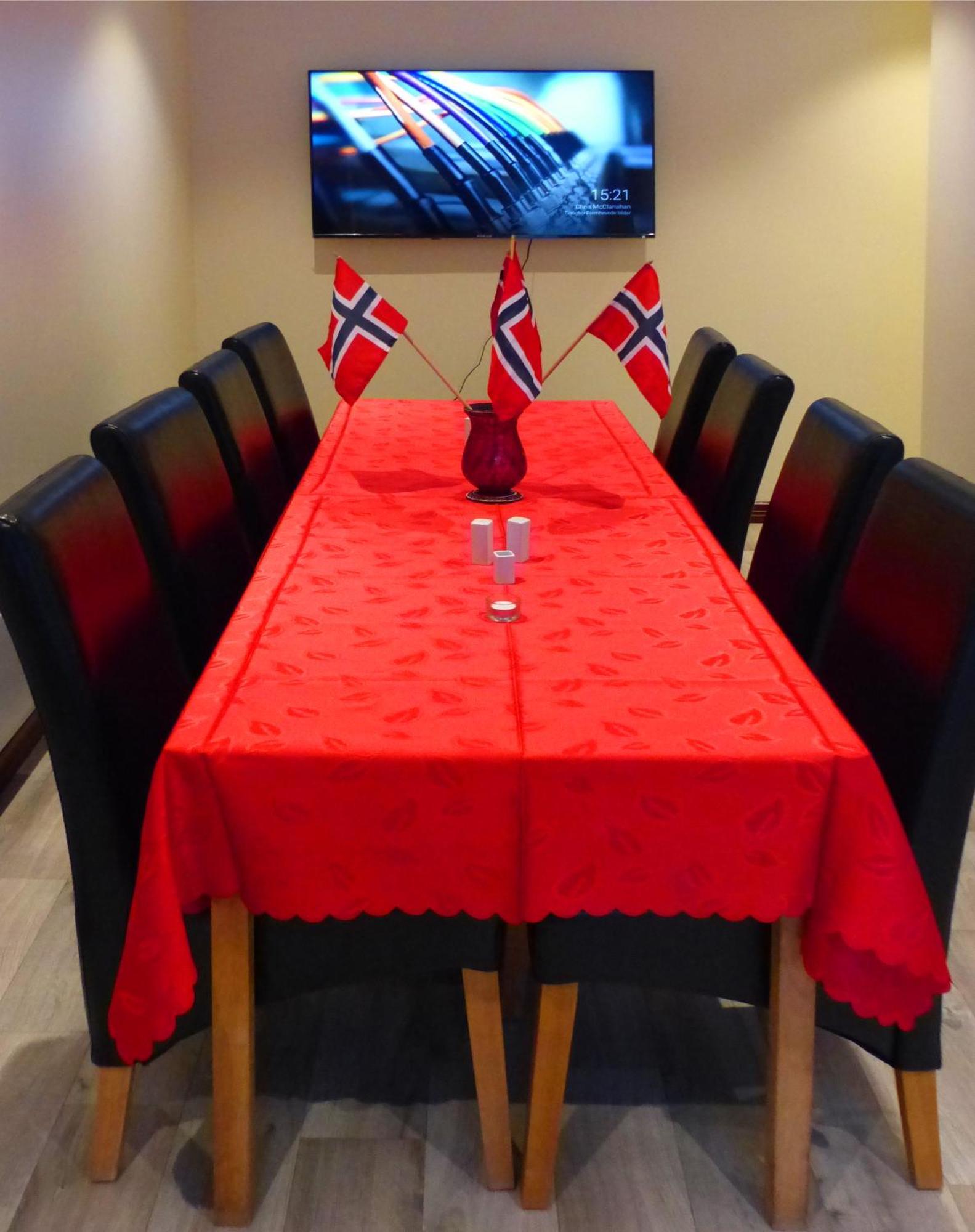 Sentrum Hotel Nordfjordeid Esterno foto