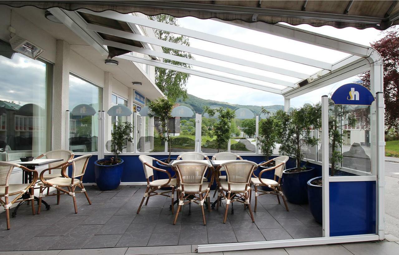 Sentrum Hotel Nordfjordeid Esterno foto